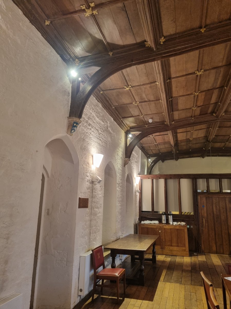 AzuraNetworks's tweet photo. English Heritage site - relighting of Old Library and Staircase.
#UniversityChurchofStMaryOxford #LutronLighting https://t.co/mPrtbCBGfa