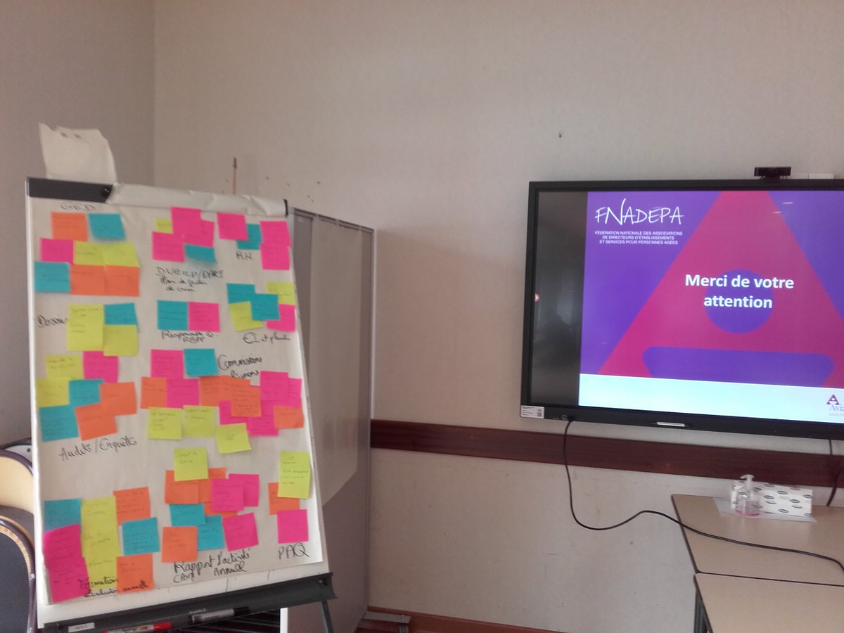AvianceConseils's tweet photo. Première session de formation avec @AvianceConseils !
Une illustration de la production du groupe autour des outils Qualité ! L'objectif étant de lancer sa démarche d'évaluation avec le nouveau référentiel des ESSMS de la HAS publié le 10 mars 2022 !
#HAS #référentiel #formations https://t.co/RJKJfZNsOR