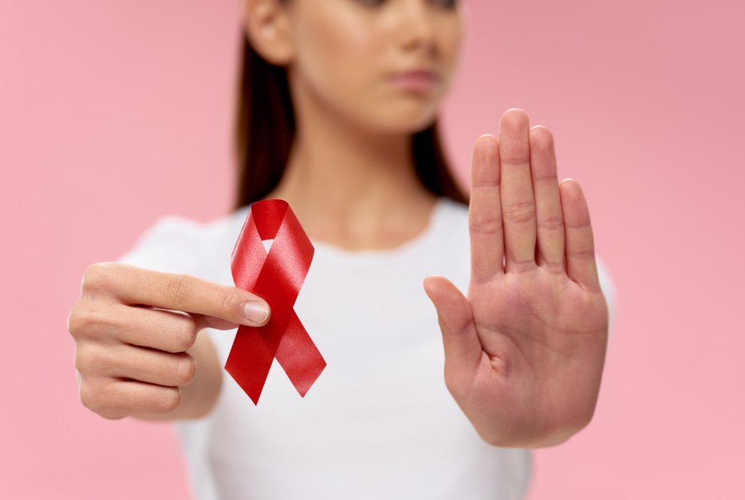docgenieindia's tweet photo. Breast cancer is one of the most commonly diagnosed cancers affecting women. Read on about what the symptoms and causes of breast cancer are in our latest blog: https://t.co/SEJYiEepSn
#breastcancer #BreastCancerAwareness #womenshealth #docgenie https://t.co/9hnu1zvZG1