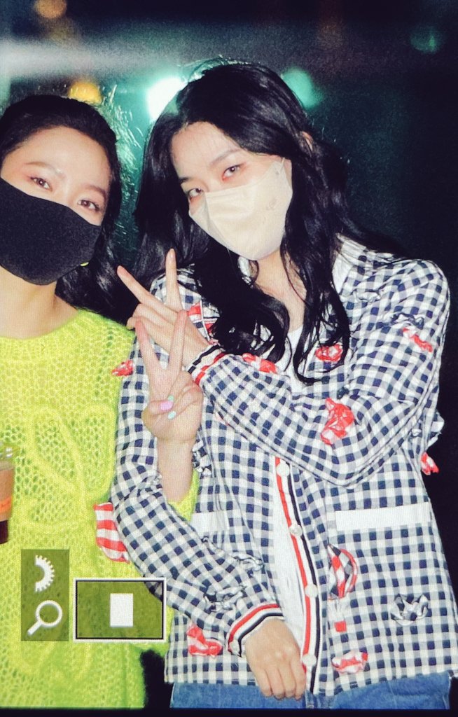 Blue Moon tweet media