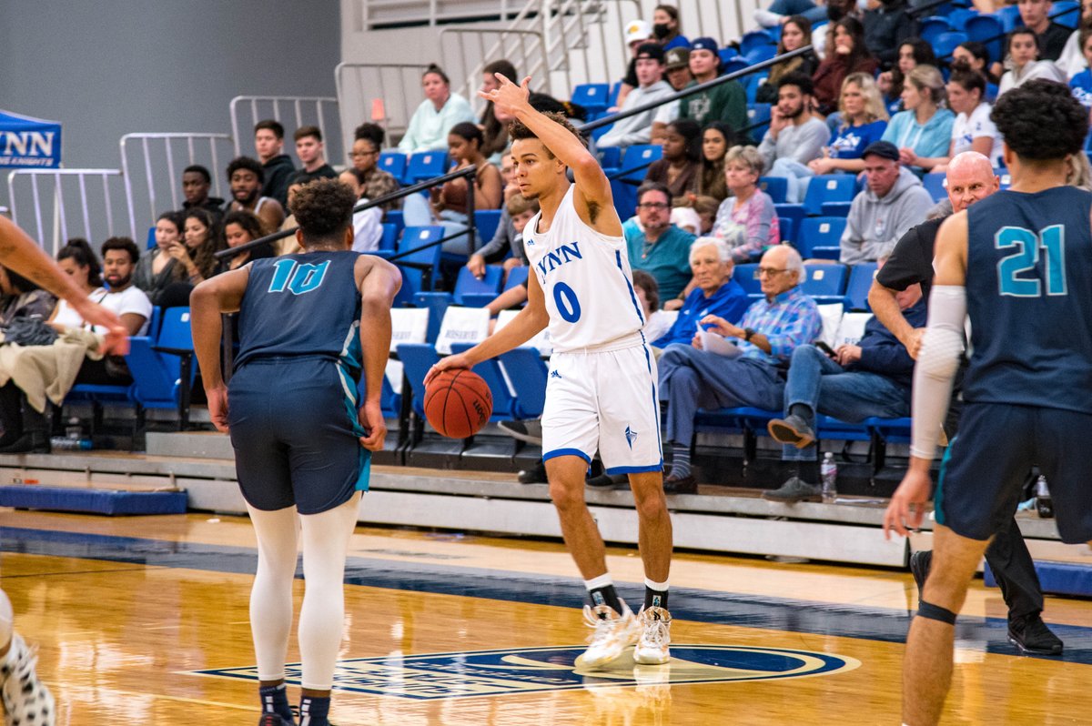 Today is the last day to vote for Branden Ellis in the Dark Horse Dunker competition! Get your votes in! | #LynnBasketball

Vote here: collegeslam.com/darkhorsedunker