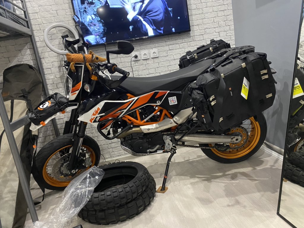 rotaryfox's tweet photo. Сегодня пришла вторая сумочка… учитывая, сколько теперь это стоит.  #ktm690 https://t.co/3ZlB0tw05m