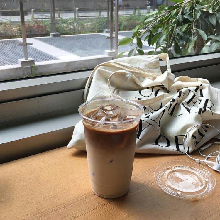 ngopiss's tweet photo. happiness 🤎 https://t.co/NObt1j2mP6