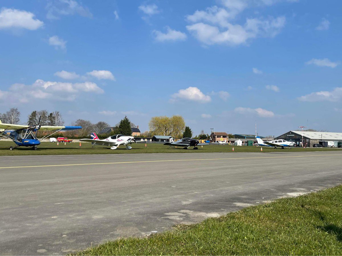 SherburnAero's tweet photo. Awesome last few days! Thank you to everyone who visited us ✈️🚁👩🏻‍✈️👨🏼‍✈️☀️ https://t.co/KwqhKQuPxF