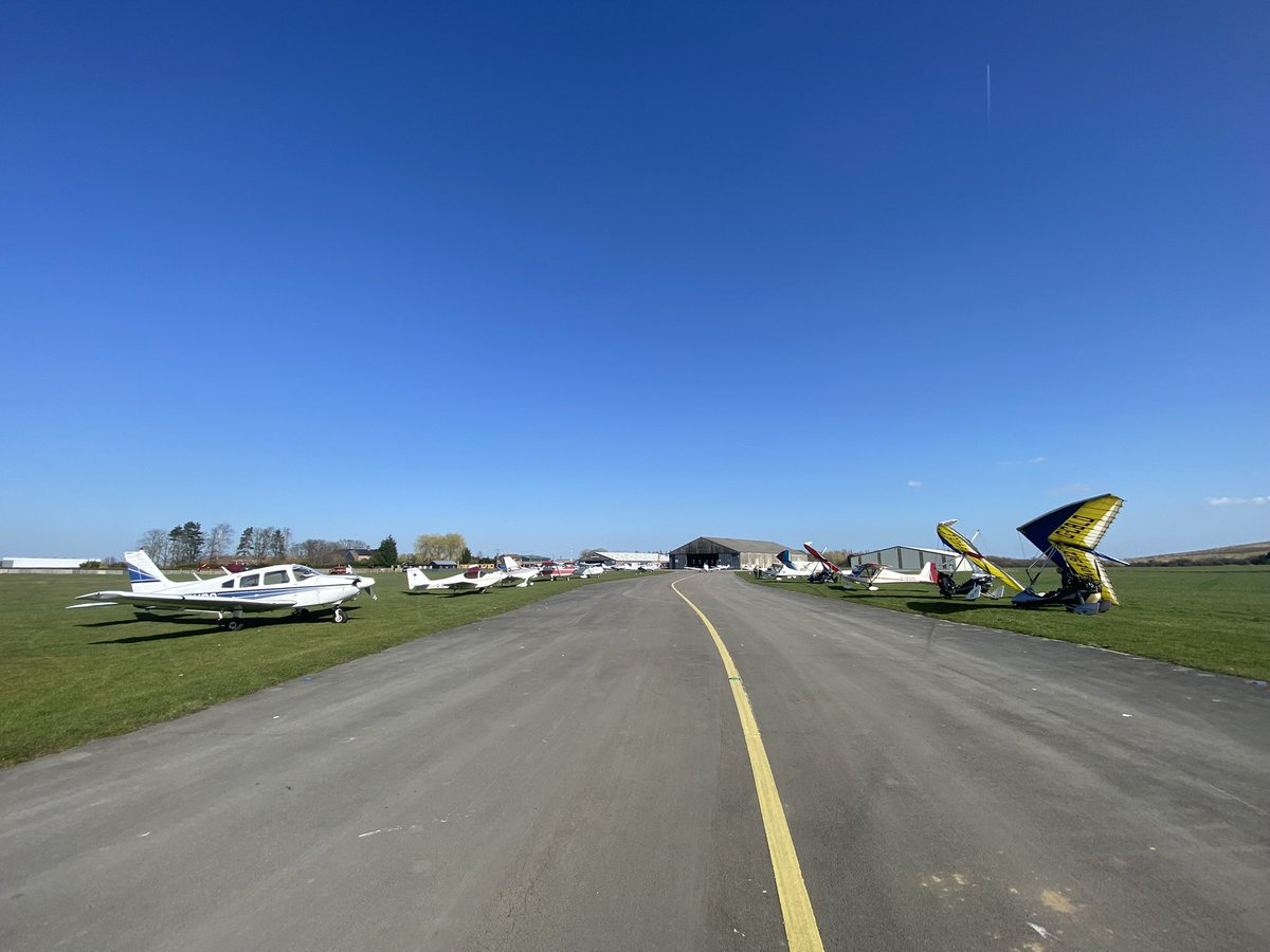 SherburnAero's tweet photo. Awesome last few days! Thank you to everyone who visited us ✈️🚁👩🏻‍✈️👨🏼‍✈️☀️ https://t.co/KwqhKQuPxF