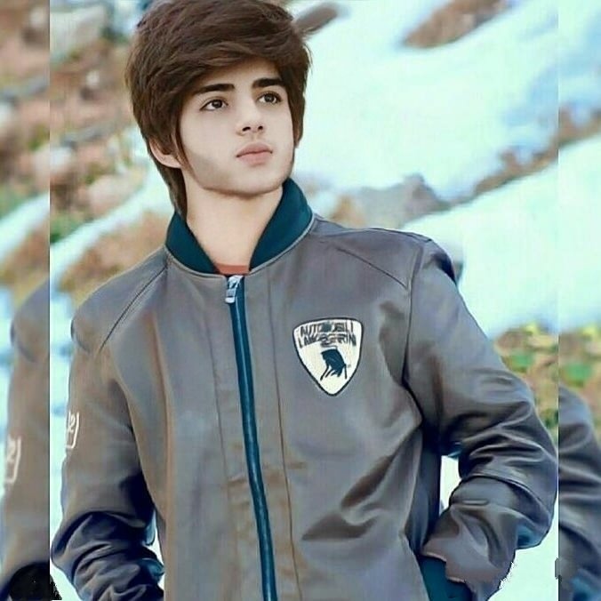 bindass_ayu's tweet photo. Frist Pic of myself on twitter
#NewProfilePic https://t.co/hfJNHdmKDU