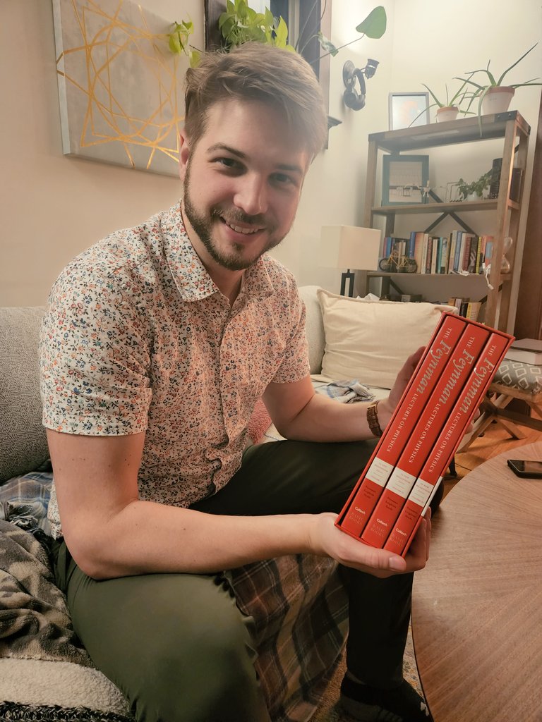Moore_of_Lisa's tweet photo. Congrats to all the Medical Physicists who wrote their certification exam this weekend! To celebrate, I got my husband even more readings with the Feynman lectures on physics set. Now we wait to hear if he moves on to the oral exam stage next! @MedphysCA @ccpm_can @Mikej_Moore https://t.co/ZysTZOlbFV
