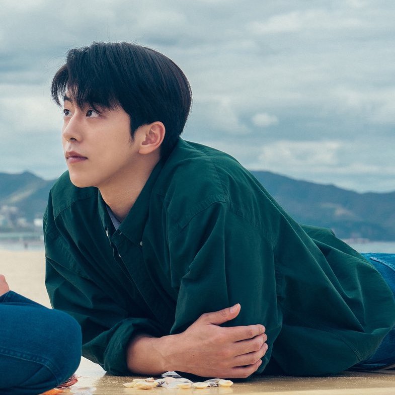 loverdramas's tweet photo. 콧대 넘 예뽀 잘생겼다 https://t.co/vI0KAxuXUg