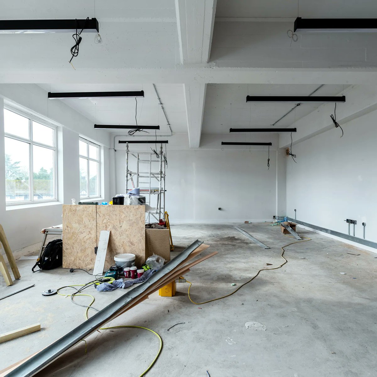 AvonsideWilts's tweet photo. We are very pleased to reveal that the Pension Solutions Group, who were looking for a change, found just what they wanted at Avonside - a customised space, convenient location and an allied vision! PSG and their 25 employees will be moving in next month! Read more on LinkedIn. https://t.co/B2k4h7co2F