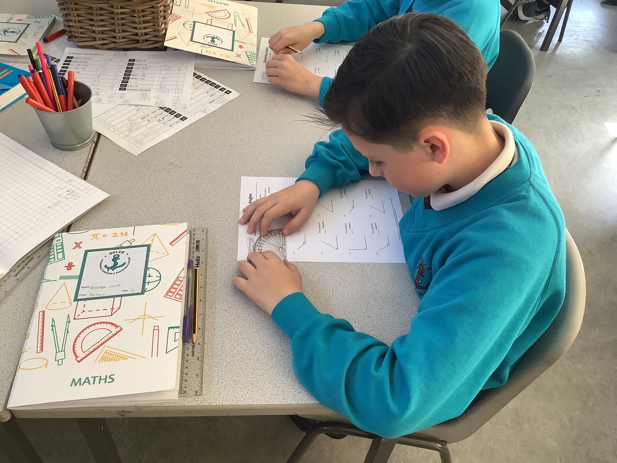 delceacademy1's tweet photo. Dickens have started the week learning about angles. We practised using a protractor to measure acute, right and reflex angles.
#MathsatDelce #anglemeasuring #protractors https://t.co/SybZZIsfjc