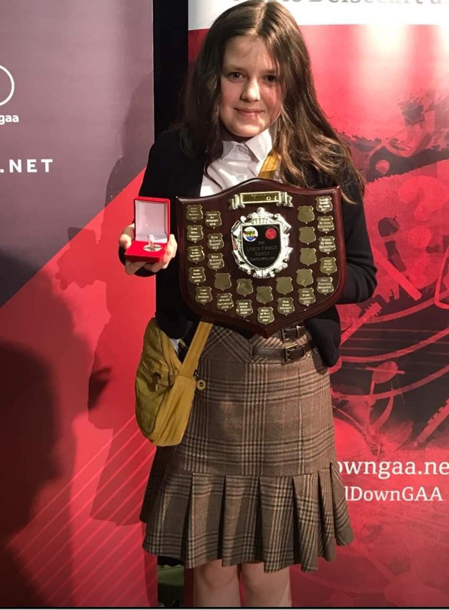 assumptionlive's tweet photo. Year 9 pupil Beibhinn won the County final last  night with her rendition of Brian Friel's Winners.
She also represented club and county in the Scor naNog Ulster semi finals where she won through to the Ulster Final in 2 weeks .👏 👏 @assumptionyr9 https://t.co/RTeQUxpc1U
