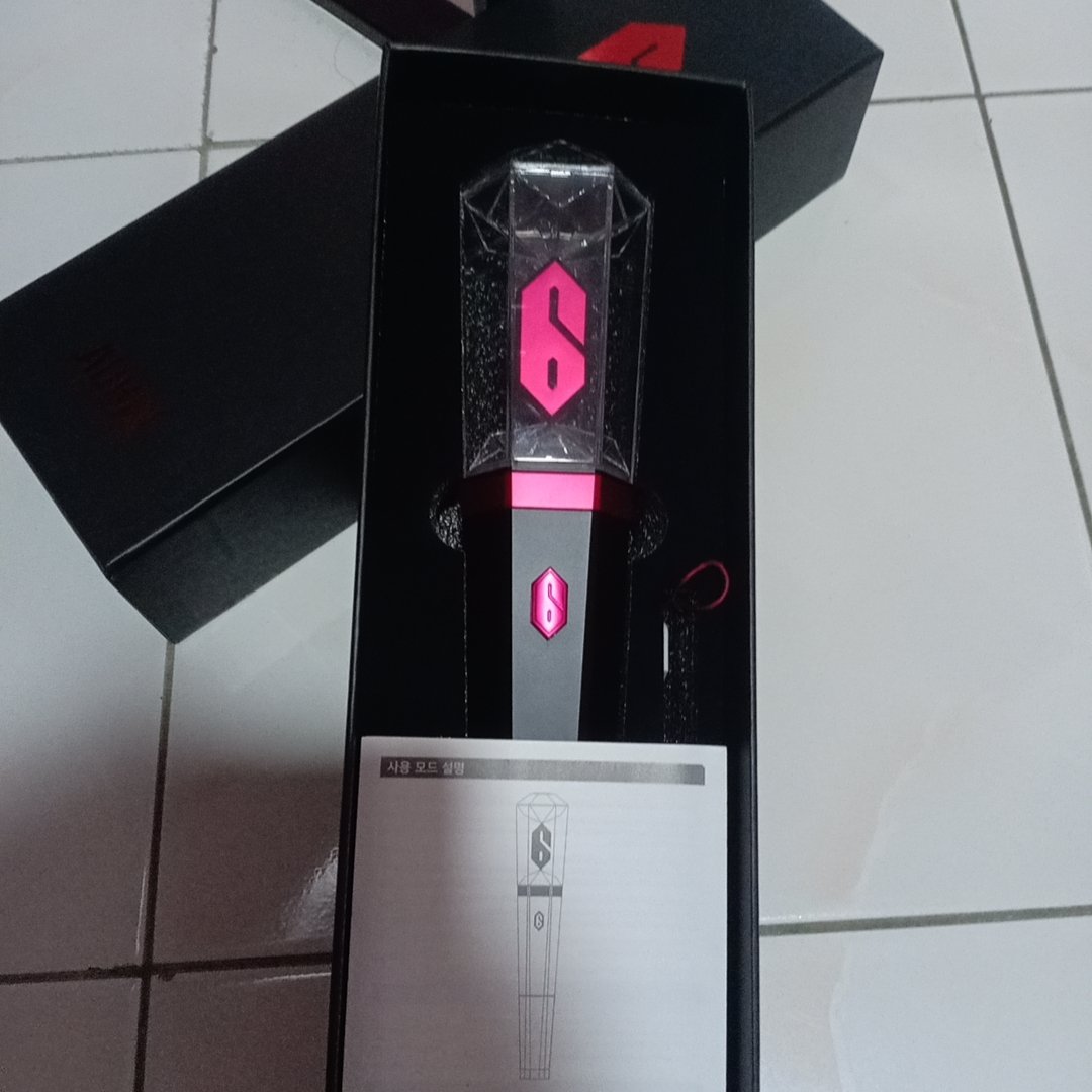 KyuWoo_0928's tweet photo. WTS ❗❗❗
real stock/on hand
ver1.0 RM130
ver0.5 RN80
price excludes shipping
wm$10 em$15
#pasarab6ix #pasarab6ixmy https://t.co/TZ488go1JS