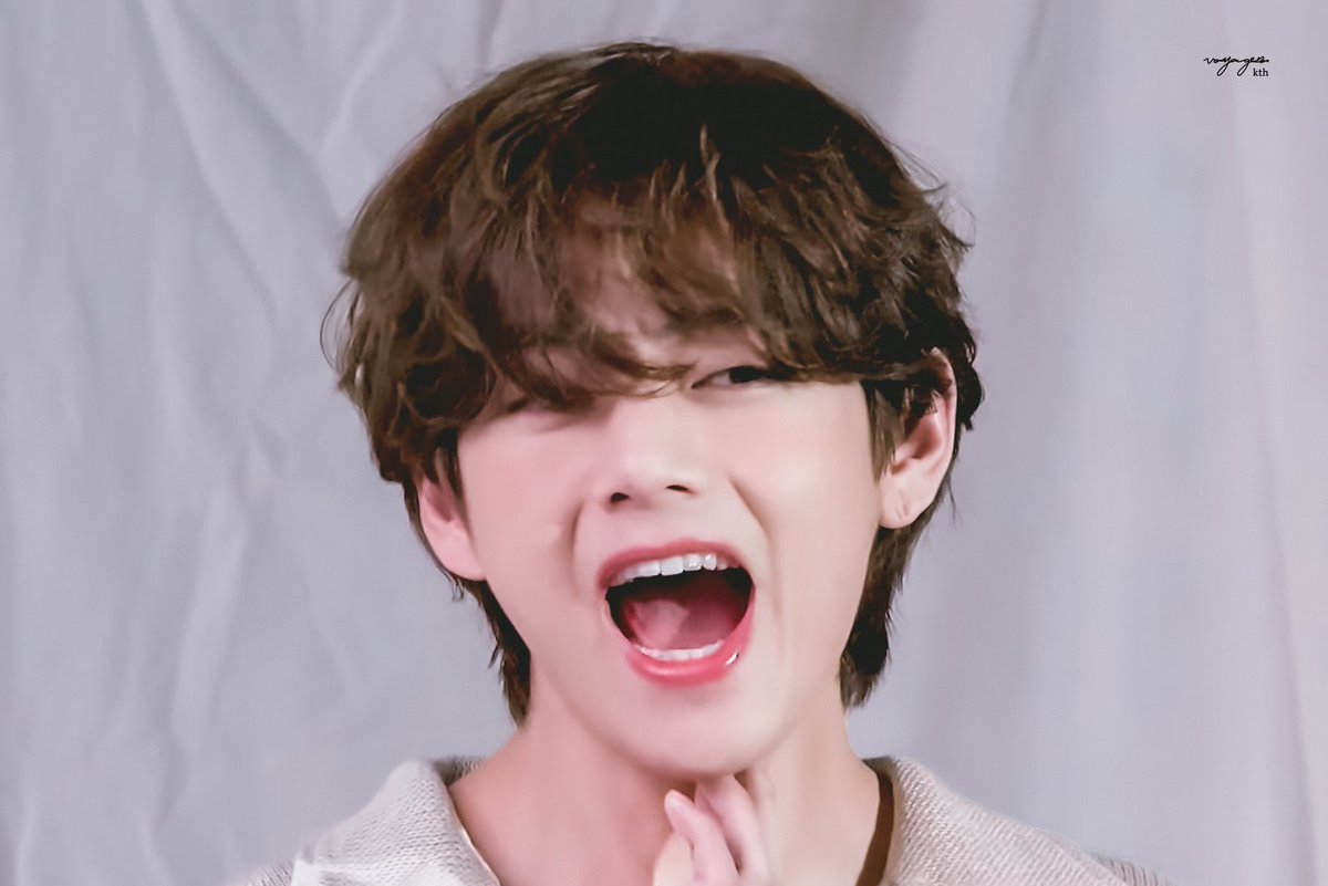 loverbtsot7's tweet photo. คนสวยเป็นแล้วรักษาไม่หาย #KIMTAEHYUNG https://t.co/8oxKYjT09n