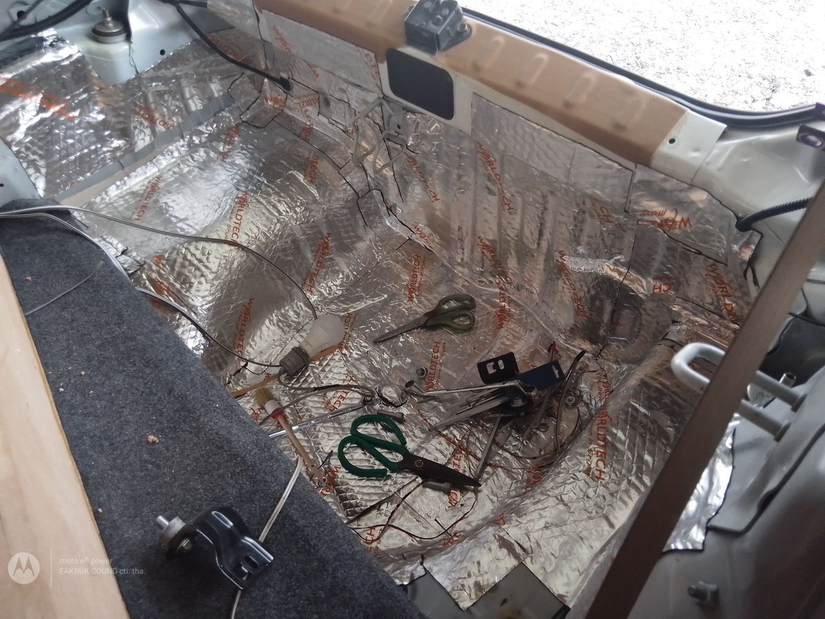 Eakruk_rpk's tweet image. ๒๑/๐๓/๒๕๖๕ #SOUND_DAMP
#ส่งงาน ติดตั้งแผ่นซับเสียงหลุมยางอะไหล่ Honda Brio ด้วยแผ่นแดมป์ 
จากค่าย #Worldtech รุ่นหนา 2mm. 

💯💯#ช่องทางการติดต่อ
ร้านเอกลักษณ์ ซาวด์ อ.สอยดาว จ.จันทบุรี 0954452523
#Facebook #YouTube : EAKRUK SOUND cti. tha.