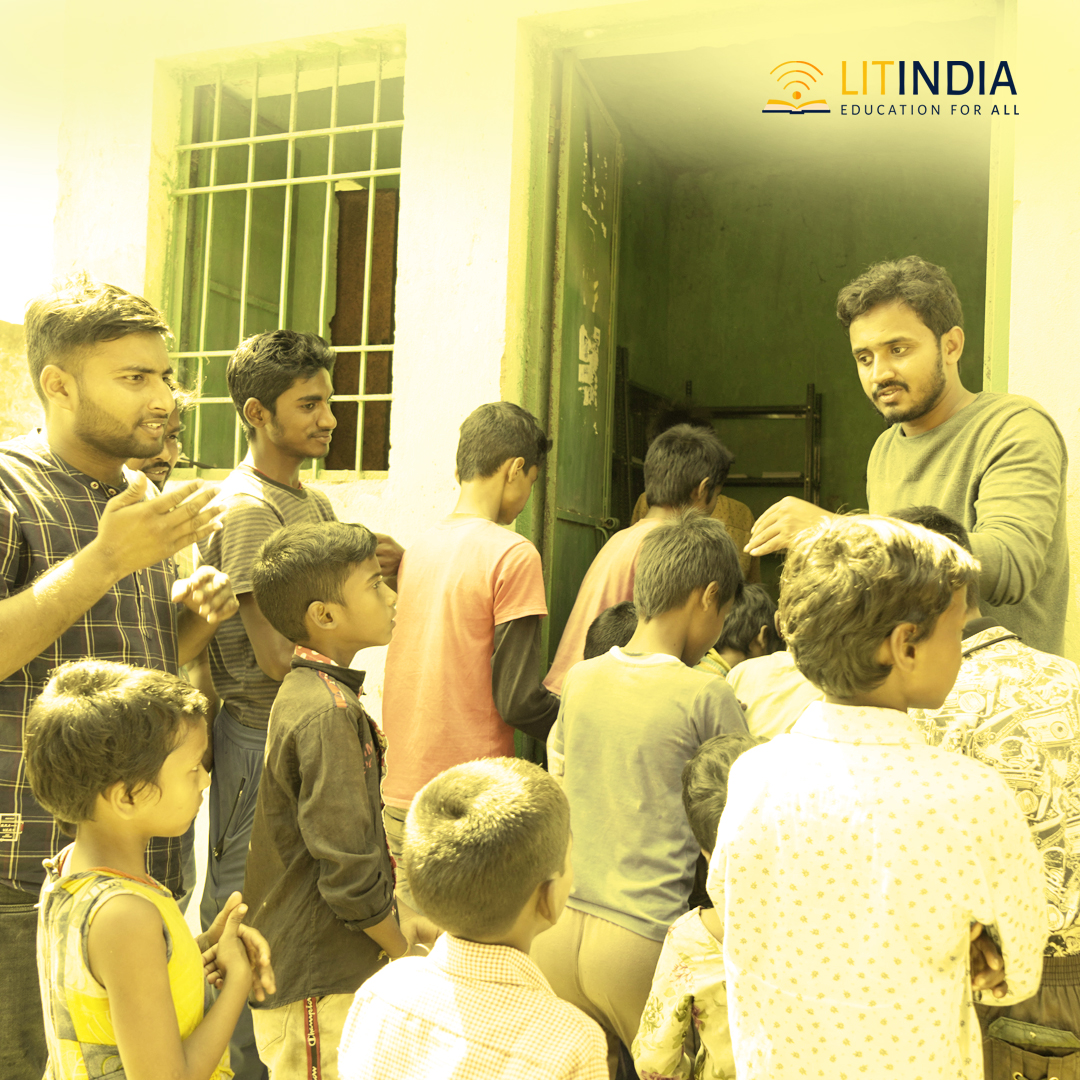 ProjectLitindia's tweet photo. #ProjectLitIndia has successfully inaugurated its 5th Community Library at Karan Bigha post, Injor PS Mahendiya District Arwal 804428.
This space could soon be an educational hub benefitting 300 children of this area. 

Join us to make and shape the future of India. https://t.co/gtHaaNlSSg