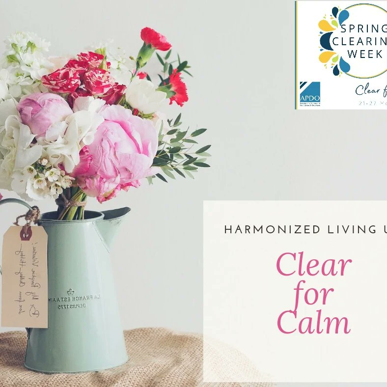 HarmonizedUk's tweet photo. Day 1 #springclearingweek
Your hallway!
Too many shoes, coats, hats and scarves on display?
#declutter items you no longer need/use.
Put away winter clothes.
Just leave this seasons clothes out.
Flowers and candles are always great in a hall.
@apdouk https://t.co/kS0wTBBpcK