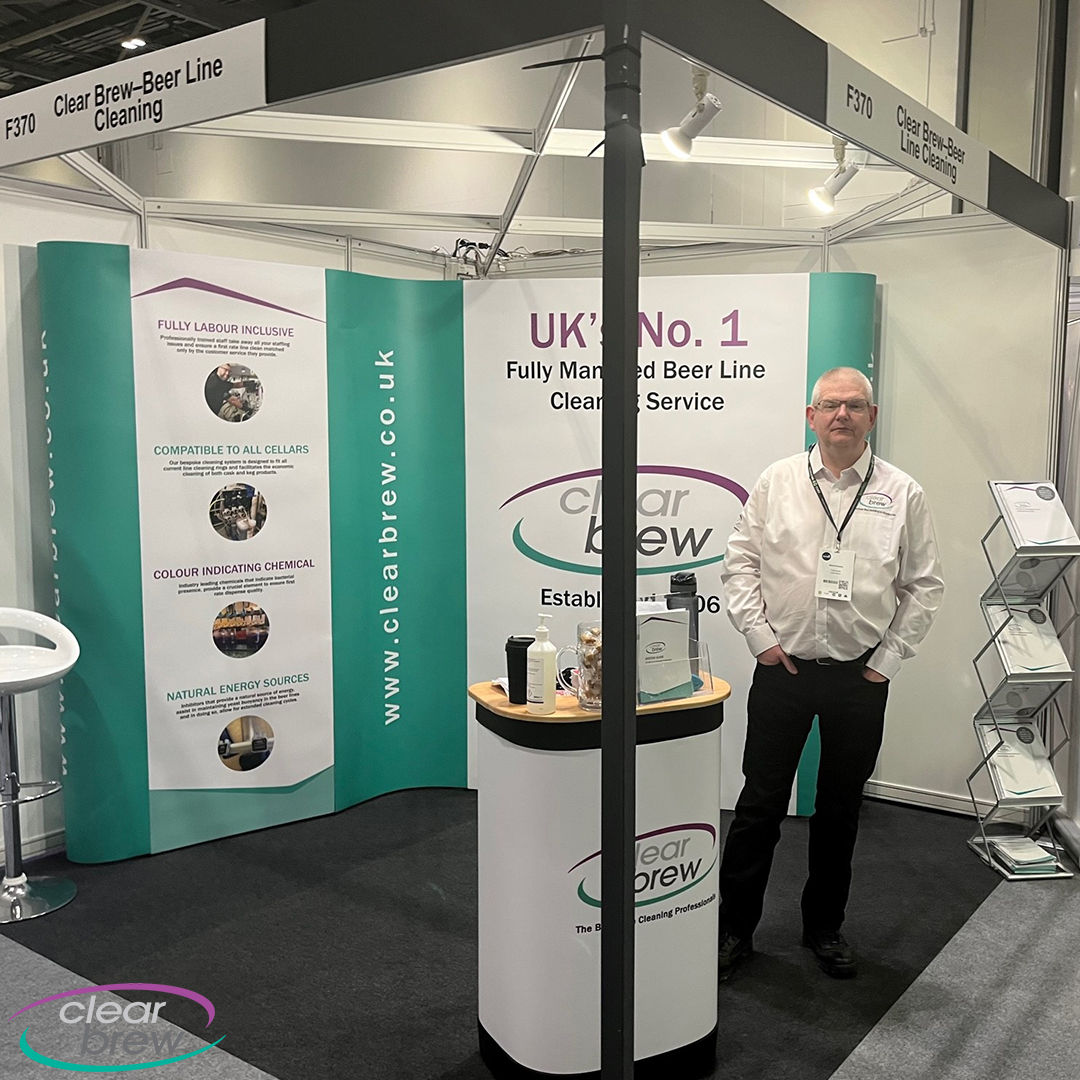 clearbrewuk's tweet photo. Stephen has arrived at @HRC_Event and is joined by Mark from Clear Brew Northamptonshire for day 1 of the event! If you're attending today, make sure you pop by stand F370 to have a chat about all things beer related and even sample some Cornish fudge.

#HRC22 #PUB22 @PubShowUK https://t.co/N3pdm0euXx