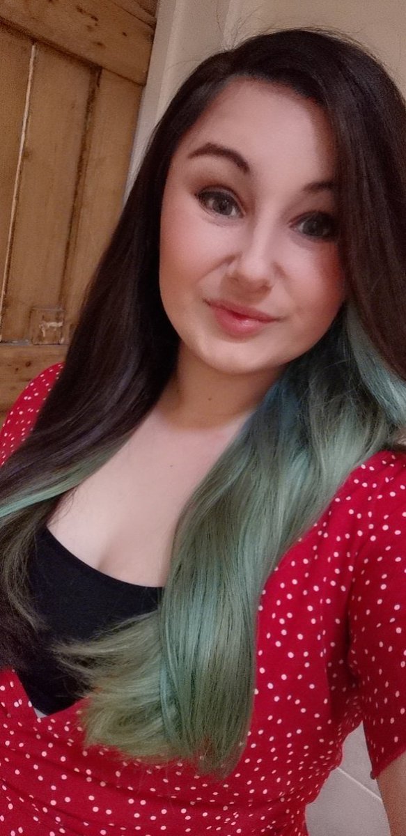 NDPsychStudent's tweet image. We've been a bit quiet on the stream lately, mostly because my mental health was pretty low last week 😑 We'll back at it again this week I'll be dropping our schedule for this week soon 😁🥰 How's everyone doing?! #twitchstreamer #codstreamer #twitchcouple