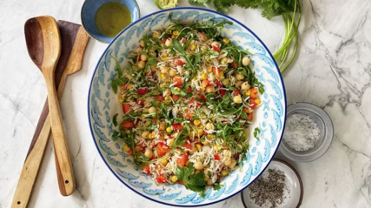 modernkitchens's tweet photo. Looking for something to cook for your mum for Mother’s Day, but not to sure what to make?
We can help with that - a delicious chickpea, rice & rocket salad to blow mum away on her special day!
To give it a go, or find out more head to
https://t.co/xUnrSyzOFO
#kitchenrecipes https://t.co/SBdB7s8fRW