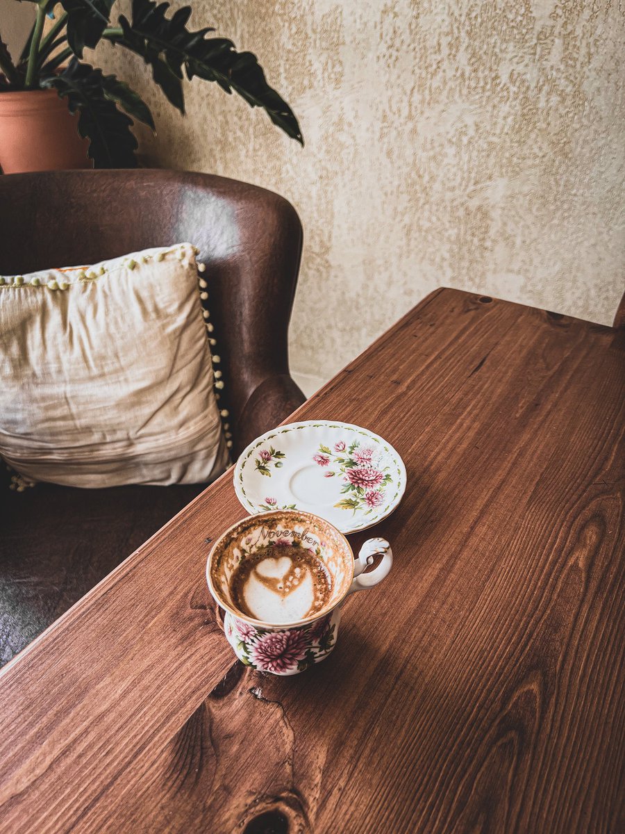 بعض الجمال تحكيه تفاصيل المكان 🪴.