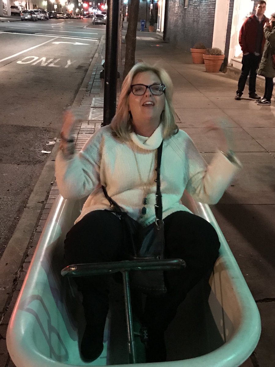 scottkadish's tweet photo. Happy Birthday to the best wife, mother, mimi, party planner, party goer, friend, designer, proof reader and real estate agent in the whole world! https://t.co/geNpxnYOrZ