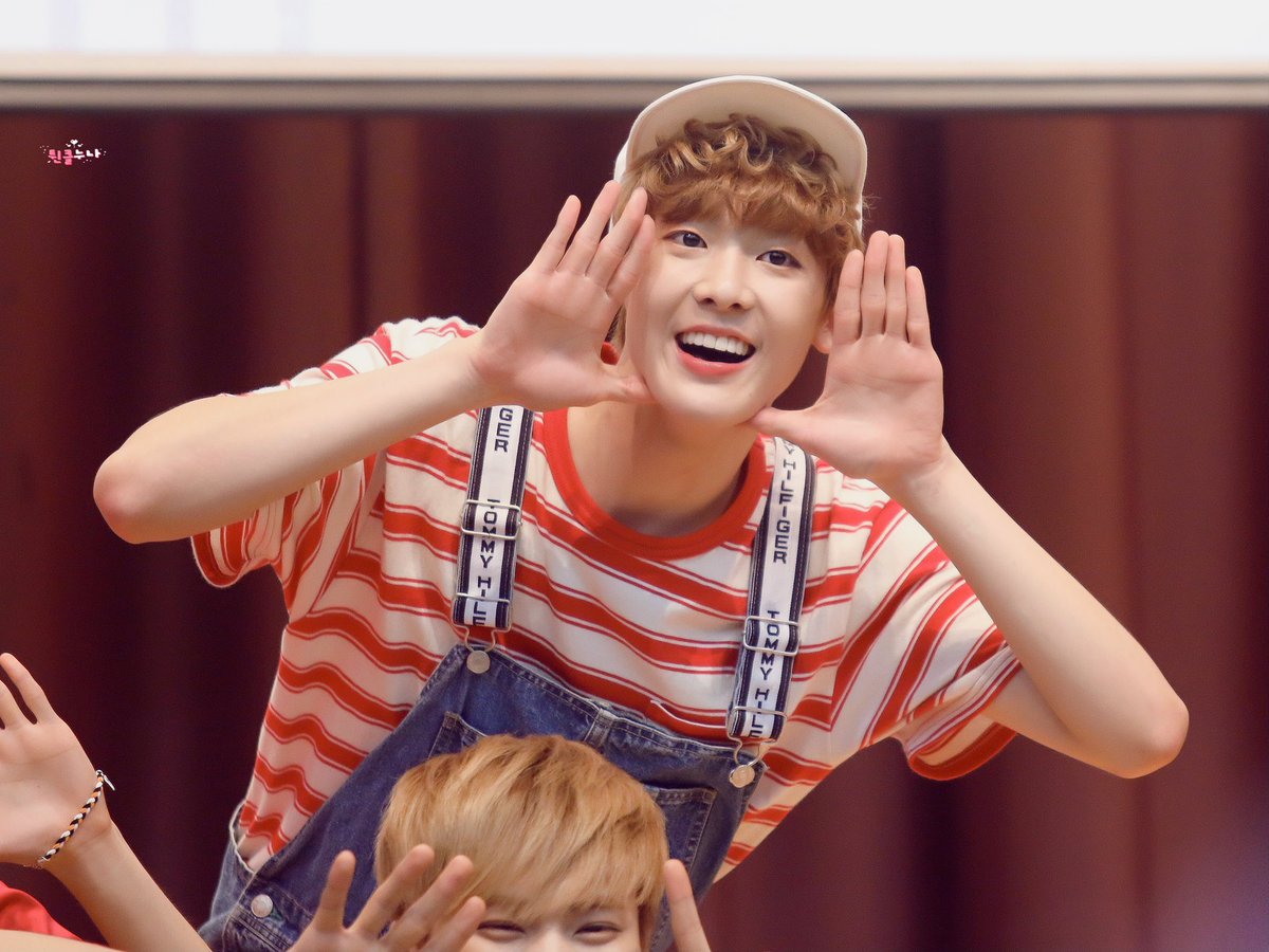 twinklenuna's tweet photo. 160722 김포팬싸인회 #윤산하_23번째_생일인데_어쩔산하 #산하  #아스트로  #HAPPYSANHADAY #SANHA  #ASTRO @offclASTRO https://t.co/NEeNzMn8RZ