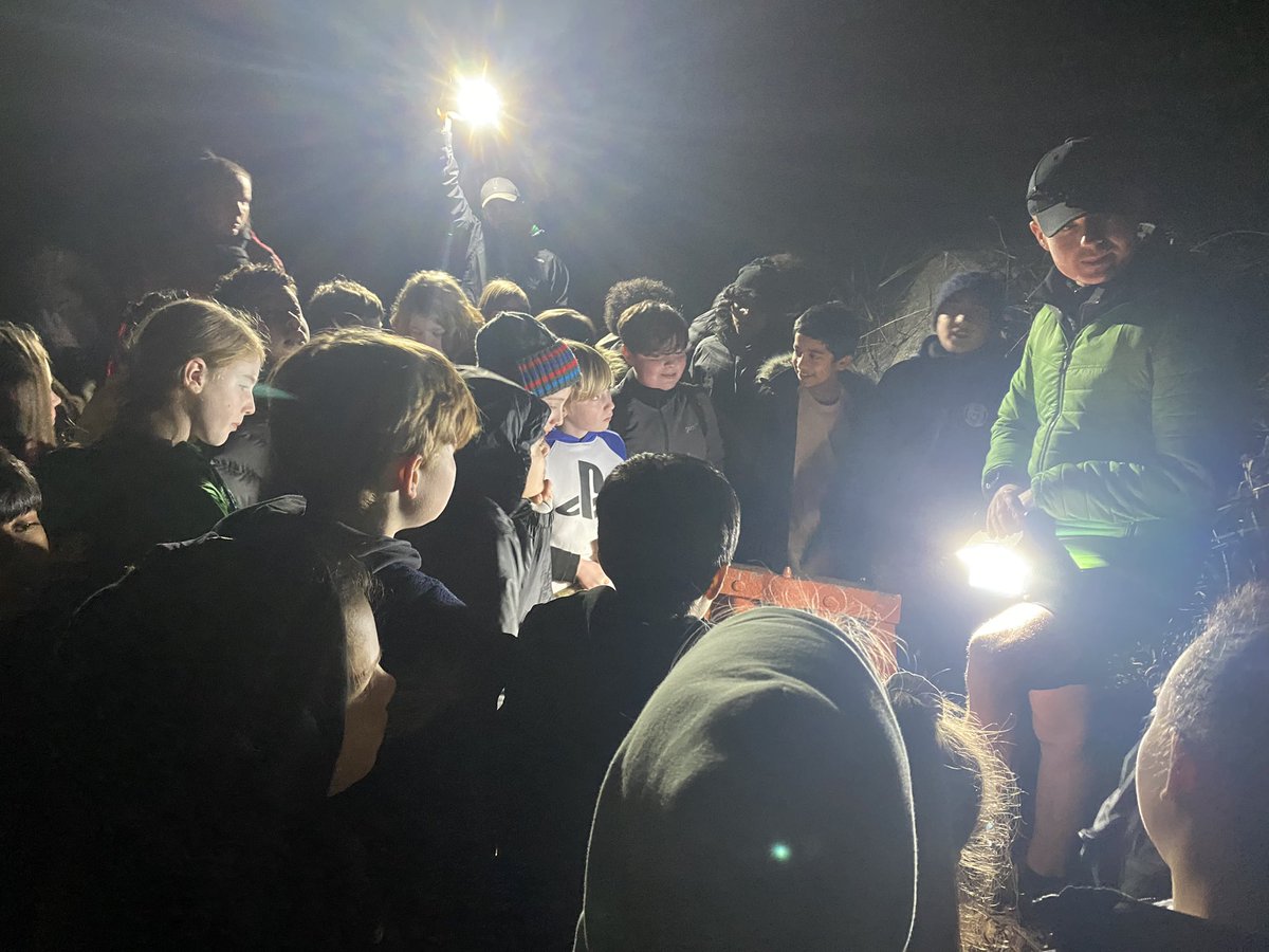 GbWaters's tweet photo. We really enjoyed our night walk last night. We heard all about the history and nature of Colomendy and enjoyed a bit of star gazing ⭐️🌳🌛
@GreenbankSchool https://t.co/t83dTMGWGi
