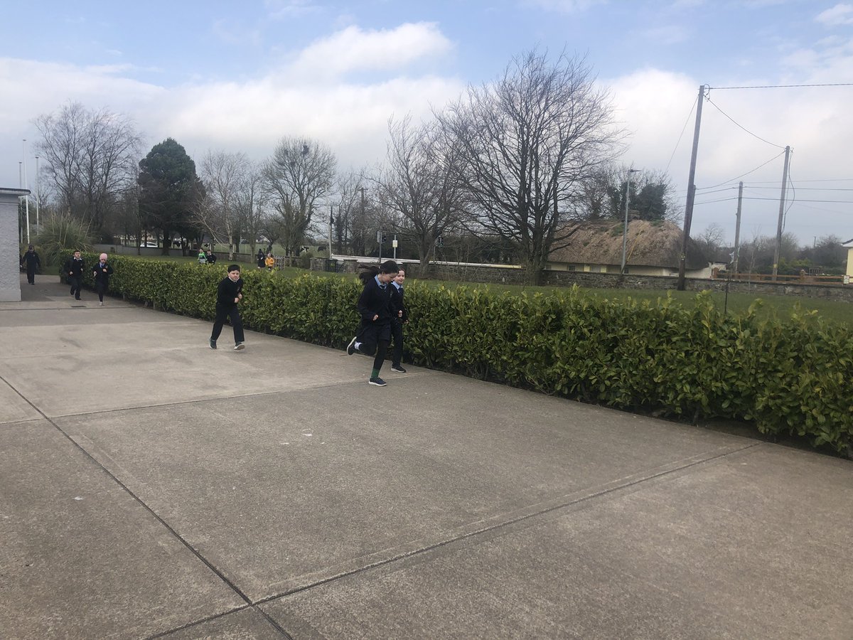 brureens's tweet photo. #runaroundireland @ActiveFlag 3rd class getting off to a great start on this lovely Monday morning https://t.co/L6ovfnroiO