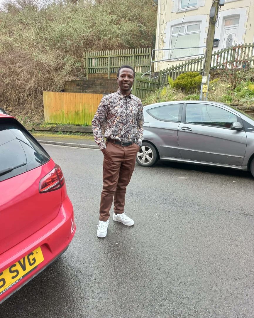 MisterRedefined's tweet image. Struggling is a sign that you're still in the race/battle. Every fighter struggles at some point that’s how they find out what’s inside them.