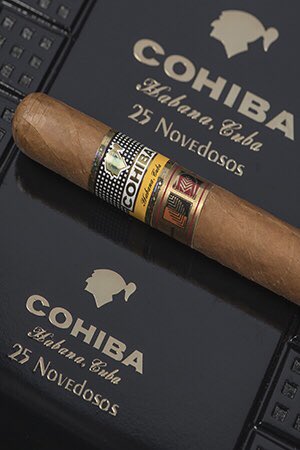 sondosalas's tweet photo. The mix of entreprenurial ventures in a post-communist #econonomy, wich continues to endure an economic #embargo by the #USA, along with the nation's long history layered economic reforms, make #Cuba special for studying economic and business in the #Caribbean
📷 @Habanos_Oficial https://t.co/dqObx5K4vl