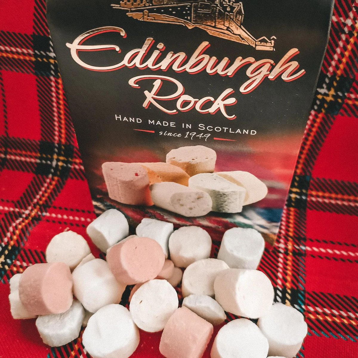 We love that <a href="/OfGardiners/">Gardiners of Scotland</a> has popped in their delicious Edinburgh Rock into our Scot Box featuring Edinburgh. Available 'till the end of March '22 bonnieboxesltd.com/product-page/t…