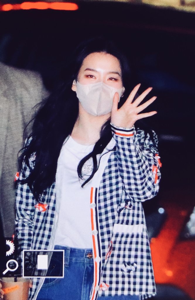 Blue Moon tweet media