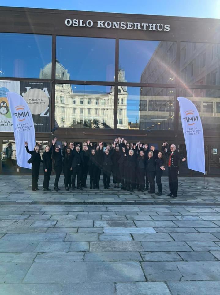 Endelig fikk vi spille konsert igjen! Strålende fornøyd fremføringene våre i Regionmesterskapet 2022, som ga 96 poeng og seier i Elitedivisjonen 🥳 Takk til <a href="/NMFkorps/">NorgesMusikkorpsForbund</a> for flott arrangement. Gratulerer til alle korps, spesielt <a href="/LillestromMK/">LillestrømMusikkorps</a> for seier i janitsjar! 🎉