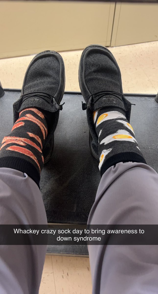 CoachLewisNL's tweet photo. #RockYourSocks2022  #perrycountyrockyoursocksday #DownSyndromeDay https://t.co/57WoHfVwTh