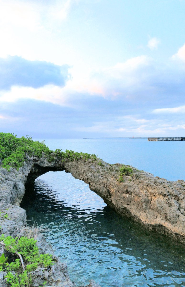 宮古島バイナガマビーチの西側にあるちっこい角のような岬❓️で📸 バイナガマ岬と勝手に名付けました🤭