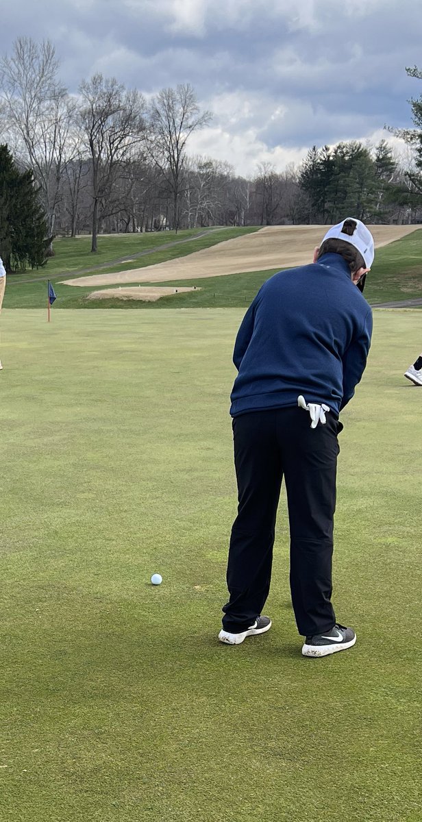 travfost's tweet photo. Spring golf season is about to be underway! #uskidsgolf #sleepyhollowwv https://t.co/SoMGMrIhGZ
