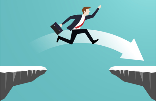 К пропасти?. Девушка прыгает через пропасть. Прыжок через пропасть. Перепрыгнуть пропасть. Прыжок через пропасть фото.