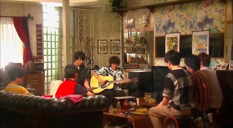 888888__8's tweet photo. 「何も間違いじゃなかった」
「僕たちは7年間ずっと笑ってました」
「辛いときも、笑かしてくれてありがとう。」
で涙腺崩壊した😭
クロニクル、本当に大切な番組だったなぁ
 #Oclub #vol264 https://t.co/kI6YVwHQVA