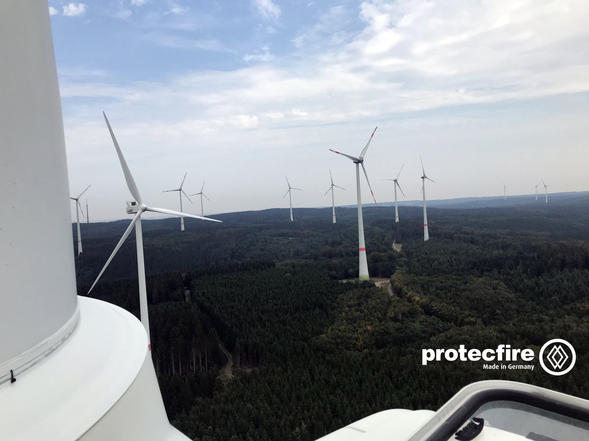 protecfire1's tweet photo. Great photo! Taken by our crew on the top of a wind turbine while getting our fire suppression systems installed.
.
.
.
.
#fire #firesuppression #firesuppressionsystem #firesuppressionsystems #fireprotection #fireprotectionsystems #windturbine #windturbines #windturbinetechnician https://t.co/iBjT7BMwlH