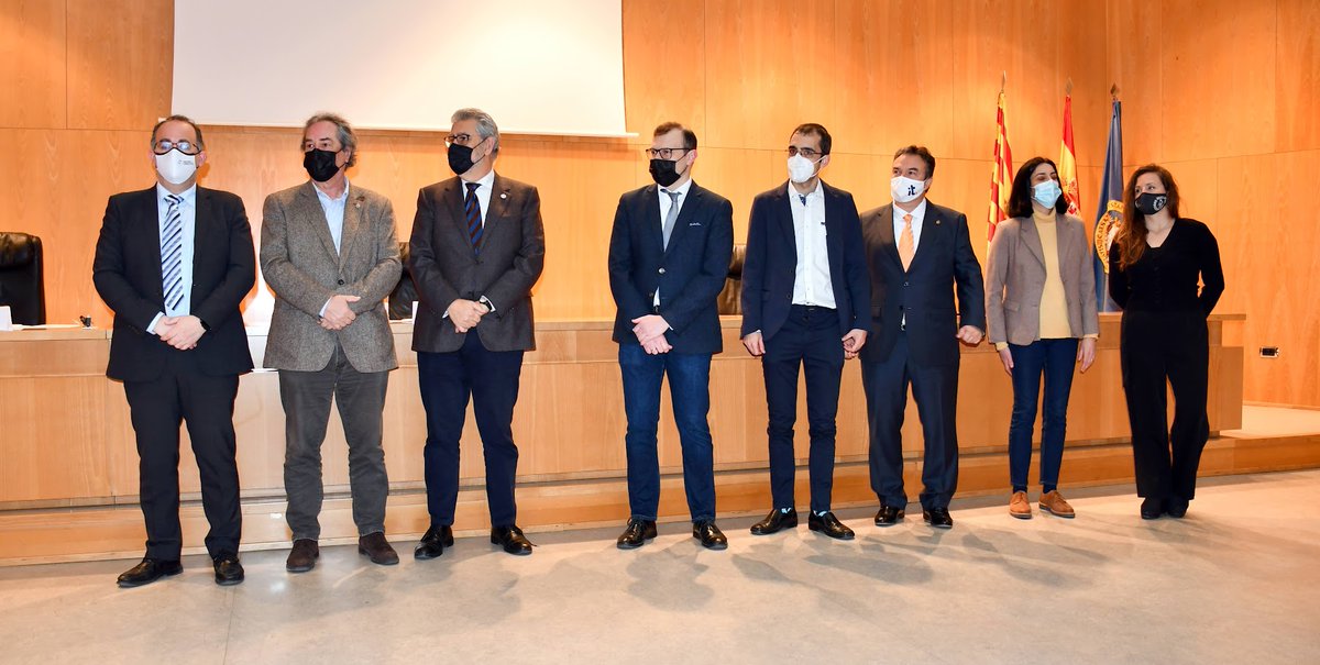 AIQA_'s tweet photo. AIQA celebrando San Pepe 2022! Volvemos a la normalidad! Un placer estar allí un año más!! @EINAunizar @unizar https://t.co/5Dc1FF8aAl