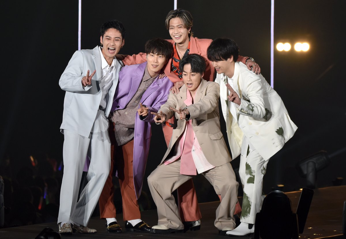 oricon's tweet photo. 【🌸#TGC 22S/S 🌸】

コムドットが初登場✨
「底辺YouTuberだった頃の夢がかなった」

https://t.co/X9dFTVmL32

＼フォトギャラ随時更新中📸🌟／
https://t.co/ozpVpPr3T1

#コムドット #マイナビTGC #東京ガールズコレクション @TGCnews @Comyoutuber2 https://t.co/V9ZsltiTDA