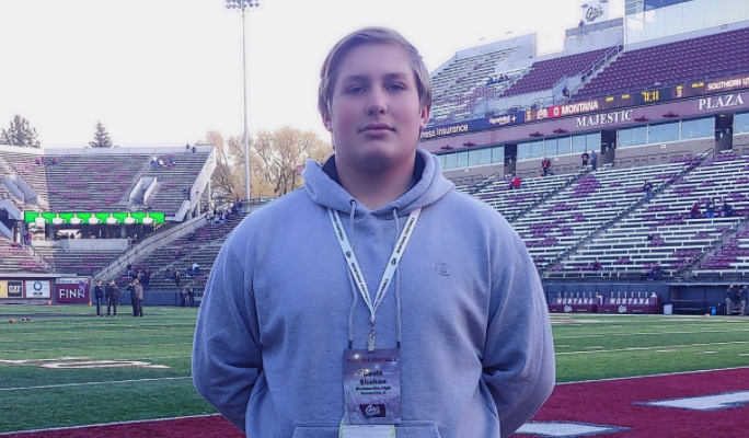 EDGYTIM's tweet photo. Meet Romeoville  @RhsSpartanfball 2023 OL @ShahanGavin Gavin Shahan who is another top underclassmen name to watch. Make sure to fill out the EDGYTIM Top Prospect https://t.co/1tx0JY3k4X https://t.co/I7jYmgjpy7