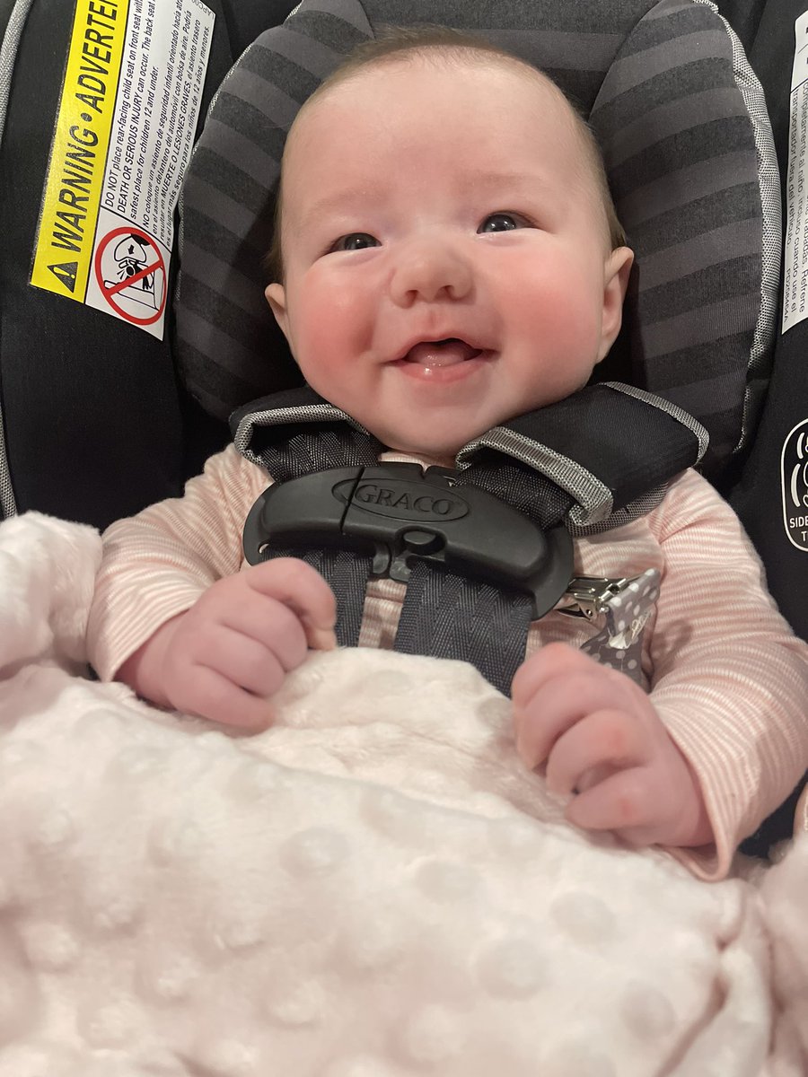 Kelly Dusek tweet media