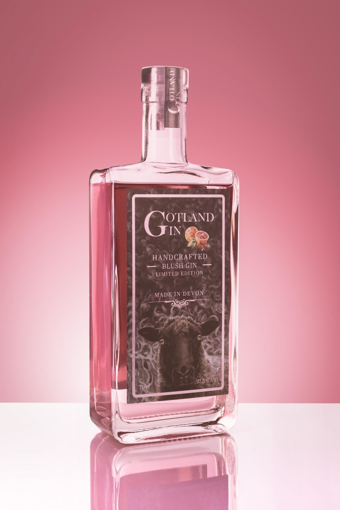 To celebrate their successful lambing season of 2022 and the start of Spring, <a href="/GotlandGin/">Gotland Gin</a> has launched its Limited Edition Blush Gin.

Limited to 160 bottles only, in 2021 the batch sold out in 2 weeks.

fooddrinkdevon.co.uk/gotland-gin-la…