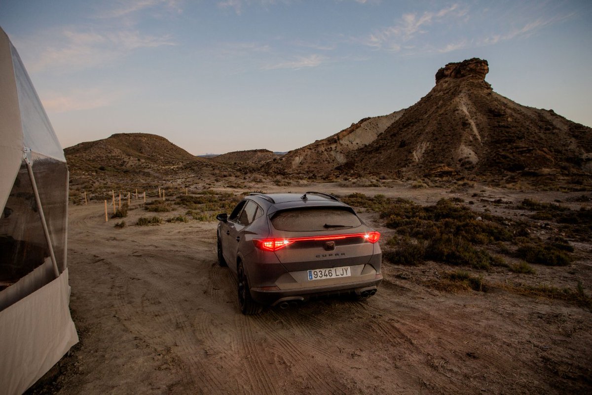 parafinacom's tweet photo. Wanderer Hotel de CUPRA x Parafina 🔥
Una localización desconocida, una aventura para los más intrépidos y un evento único en el que todo el equipo Parafina trabajó incansablemente. ❤️‍🔥

¿Estáis preparados para las próximas #ExperienciasCUPRA ?

@CUPRA_esp #eventos #automocion https://t.co/xNs2HUK1aE