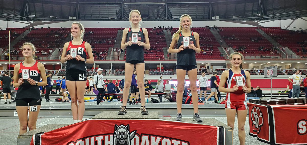 MSPatriotsTrack's tweet photo. Off to a great start in the 3200m Run 

Madeline 13:17.59 (4th place)  
Kelsey 14:04.20 
Abby  15:21.30 https://t.co/H9ztjagFHM