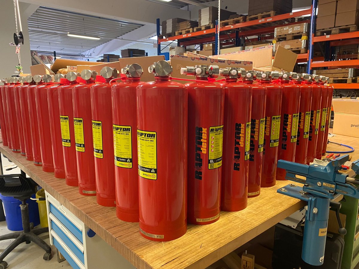 protecfire1's tweet photo. Raptors going to the wild!!!
Our first batch of raptors is heading the customer!
#firesuppression #firesuppressionsystems #automaticfiresuppression https://t.co/o8etATYiVo