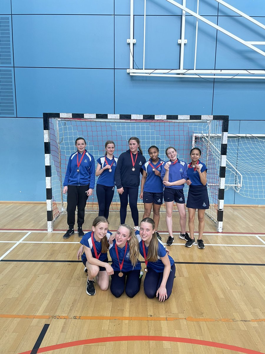 Amazing performances from both Y8 handball teams at the central regionals today. Boys finished 1st and girls 3rd! 🥇🥉🤾 Both teams have advanced to the Regionals in London next term! #LetsGoHenlow