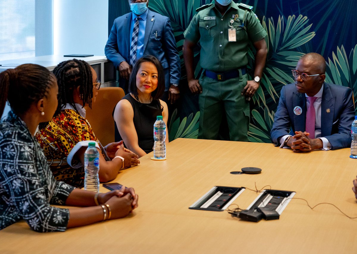 followlasg's tweet photo. Gov. @jidesanwoolu at the opening of Microsoft's New Facility - Africa Development Center (ADC West Africa) Software Engineering Office, at Kings Tower, Ikoyi, on Monday, 21st of March, 2022.
@drobafemihamzat @gboyegaakosile @gbenga_omo @TunbosunAlake @MicrosoftADC @fjaji
#LASG https://t.co/wVa7m12ldx