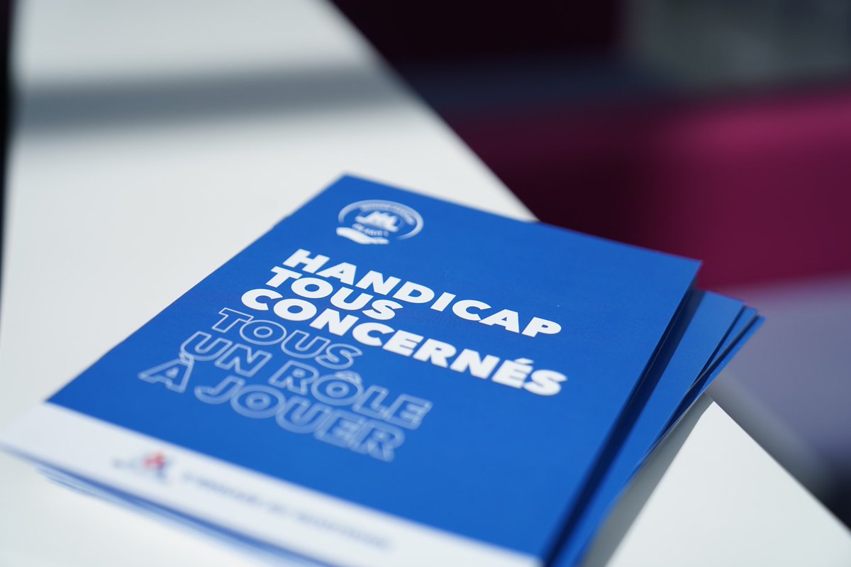 #Engagement 
Aujourd’hui,48 collaborateurs <a href="/M6Groupe/">Groupe M6</a> ont participé à un atelier terrarium tous coachés par des travailleurs en situation de #handicap de l’Esat de la mare Savin . Des échanges gagnant gagnant . La rencontre reste le meilleur moyen de lutter contre les préjugés .